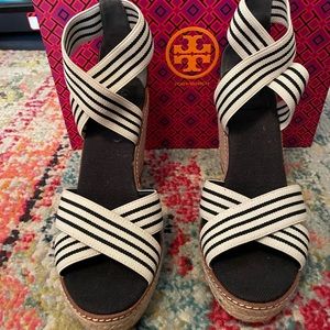 Tory Burch Espadrille - Black and White striped